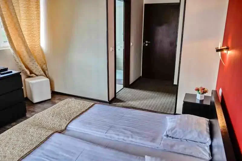 Văliug Cazare | Motel (K0905-24) Imaginea poate fi supusă drepturilor de autor. Se recomandă contactarea titularului drepturilor.