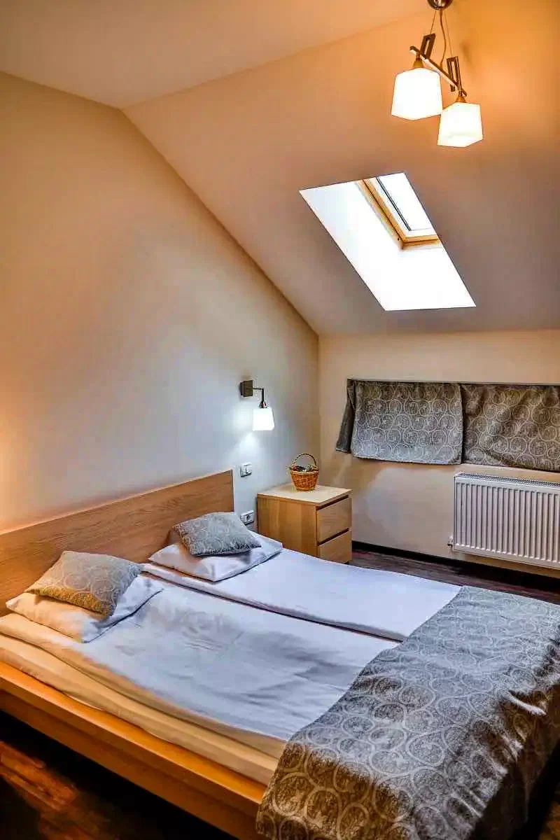 Văliug Cazare | Motel (K0905-27) Imaginea poate fi supusă drepturilor de autor. Se recomandă contactarea titularului drepturilor.