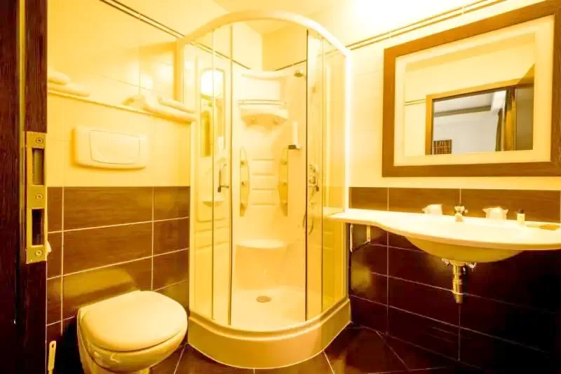 Cazare Sinaia - Hotel Smart**** | Szinaja -  Smart Hotel****. Imaginea poate fi supusă drepturilor de autor. Se recomandă contactarea titularului drepturilor.