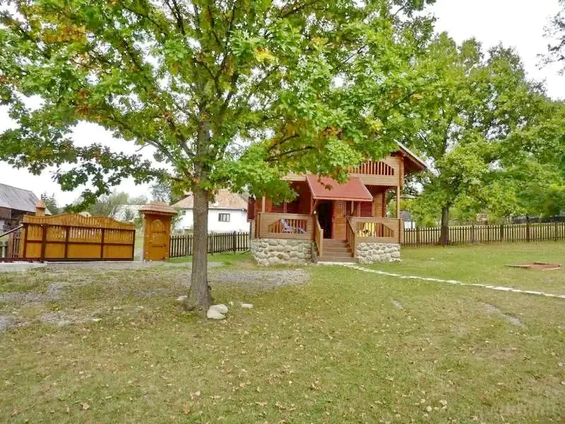 Barajul Zetea Cazare | Sat de vacanță (K1185-20) Imaginea poate fi supusă drepturilor de autor. Se recomandă contactarea titularului drepturilor.