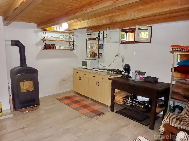 Barajul Zetea Cazare | Sat de vacanță (K1386-3) Imaginea poate fi supusă drepturilor de autor. Se recomandă contactarea titularului drepturilor.