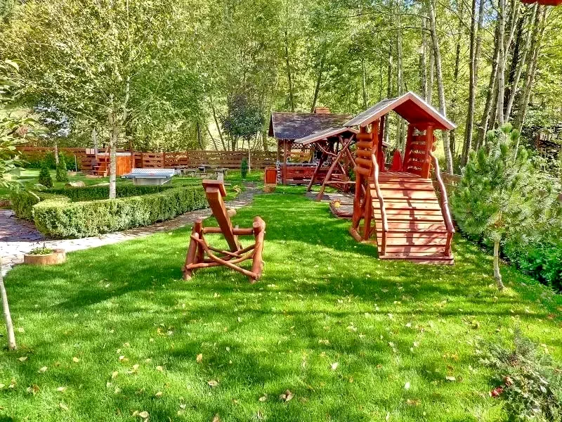 Barajul Zetea Cazare | Sat de vacanță (K1430-32) Imaginea poate fi supusă drepturilor de autor. Se recomandă contactarea titularului drepturilor.