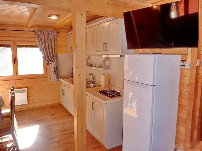 Barajul Zetea Cazare | Sat de vacanță (K1430-47) Imaginea poate fi supusă drepturilor de autor. Se recomandă contactarea titularului drepturilor.