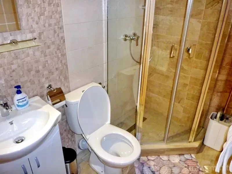 Barajul Zetea Cazare | Sat de vacanță (K1430-52) Imaginea poate fi supusă drepturilor de autor. Se recomandă contactarea titularului drepturilor.