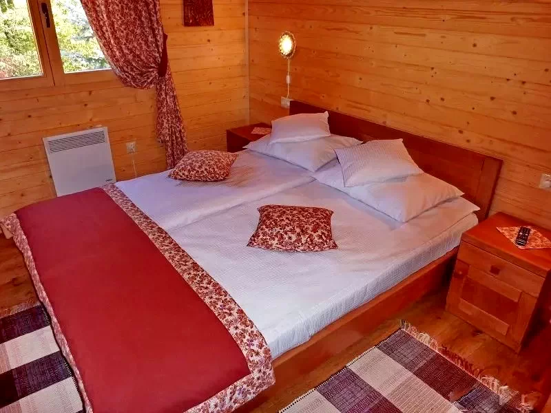 Barajul Zetea Cazare | Sat de vacanță (K1430-62) Imaginea poate fi supusă drepturilor de autor. Se recomandă contactarea titularului drepturilor.