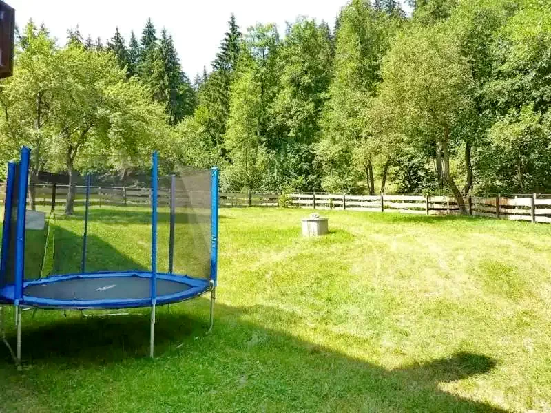 Barajul Zetea Cazare | Sat de vacanță (K1169-35) Imaginea poate fi supusă drepturilor de autor. Se recomandă contactarea titularului drepturilor.