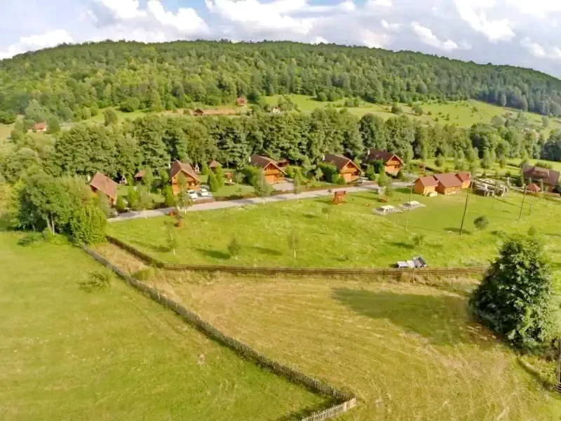 Zeteváralja Szállás | Üdülőfalu (K0499-2) A kép szerzői jogvédelem alatt állhat. Javasolt a kapcsolatfelvétel a jog tulajdonossal.