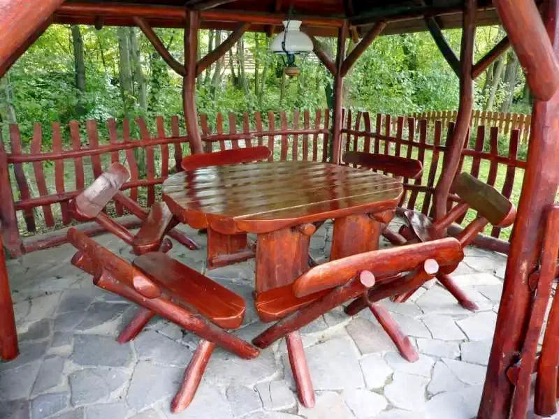 Szállás Zetea - Casa la cheie Nagy Lak III-VII. *** | Zeteváralja - Nagy Lak III-VII. Kulcsosházak ***. A kép szerzői jogvédelem alatt állhat. Javasolt a kapcsolatfelvétel a jog tulajdonossal.