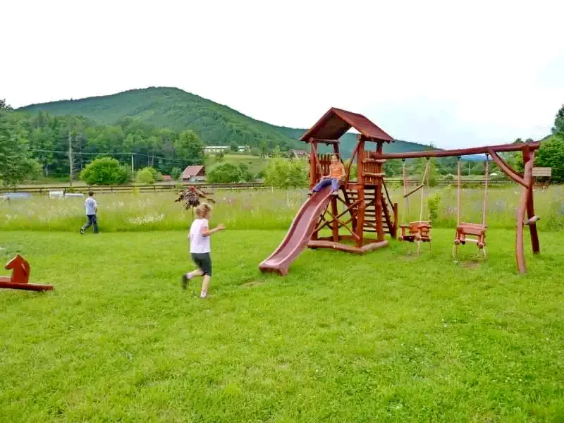 Zeteváralja Szállás | Üdülőfalu (K0499-34) A kép szerzői jogvédelem alatt állhat. Javasolt a kapcsolatfelvétel a jog tulajdonossal.