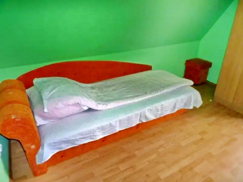 Cazare Sub Cetate - Casa la Cheie György László | Zeteváralja - György László Kulcsosház. Imaginea poate fi supusă drepturilor de autor. Se recomandă contactarea titularului drepturilor.