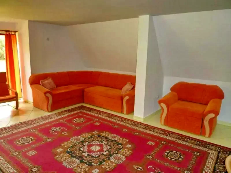 Zeteváralja Szállás | Üdülőfalu (K0516-16) A kép szerzői jogvédelem alatt állhat. Javasolt a kapcsolatfelvétel a jog tulajdonossal.