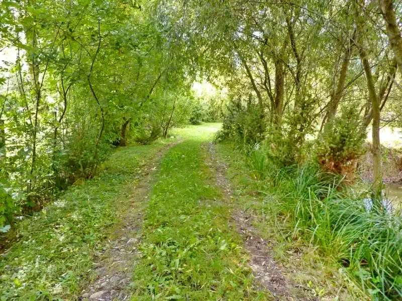 Sub Cetate Cazare | Sat de vacanță (K0516-30) Imaginea poate fi supusă drepturilor de autor. Se recomandă contactarea titularului drepturilor.