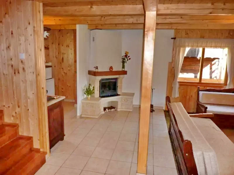 Szállás Sub Cetate - Casa la cheie Karsai Vencel | Zeteváralja - Karsai Vencel Vendégház. A kép szerzői jogvédelem alatt állhat. Javasolt a kapcsolatfelvétel a jog tulajdonossal.