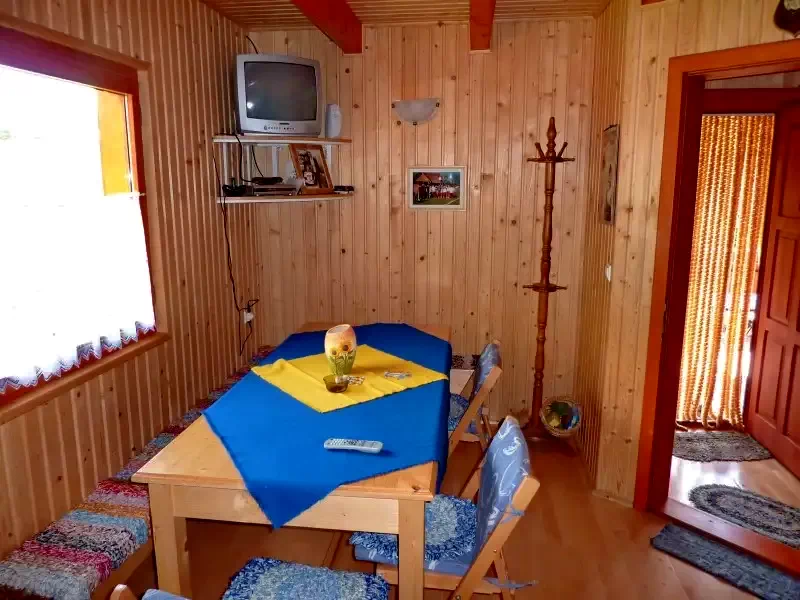 Sub Cetate Cazare | Cabană (K0717-12) Imaginea poate fi supusă drepturilor de autor. Se recomandă contactarea titularului drepturilor. Sub Cetate Cazare | Cabană (K0717-12) Imaginea poate fi supusă drepturilor de autor. Se recomandă contactarea titularului drepturilor.