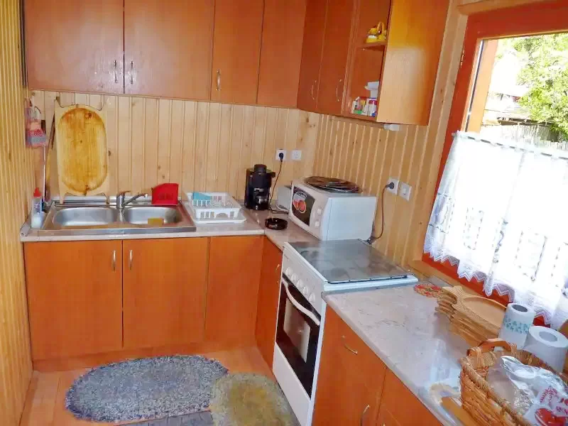 Sub Cetate Cazare | Cabană (K0717-13) Imaginea poate fi supusă drepturilor de autor. Se recomandă contactarea titularului drepturilor. Sub Cetate Cazare | Cabană (K0717-13) Imaginea poate fi supusă drepturilor de autor. Se recomandă contactarea titularului drepturilor.