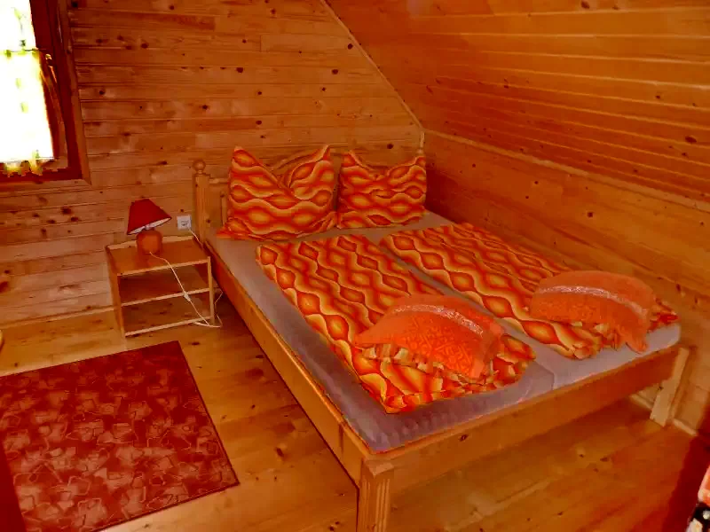 Sub Cetate Cazare | Cabană (K0717-21) Imaginea poate fi supusă drepturilor de autor. Se recomandă contactarea titularului drepturilor. Sub Cetate Cazare | Cabană (K0717-21) Imaginea poate fi supusă drepturilor de autor. Se recomandă contactarea titularului drepturilor.