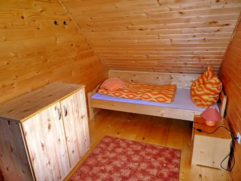 Zeteváralja Szállás | Kulcsosház (K0717-23) A kép szerzői jogvédelem alatt állhat. Javasolt a kapcsolatfelvétel a jog tulajdonossal. Zeteváralja Szállás | Kulcsosház (K0717-23) A kép szerzői jogvédelem alatt állhat. Javasolt a kapcsolatfelvétel a jog tulajdonossal.