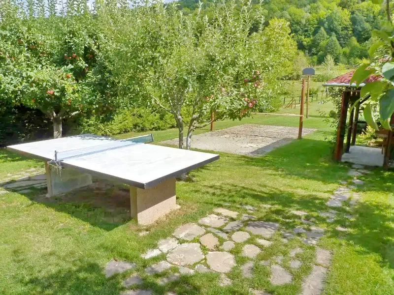 Sub Cetate Cazare | Sat de vacanță (K0719-14) Imaginea poate fi supusă drepturilor de autor. Se recomandă contactarea titularului drepturilor.