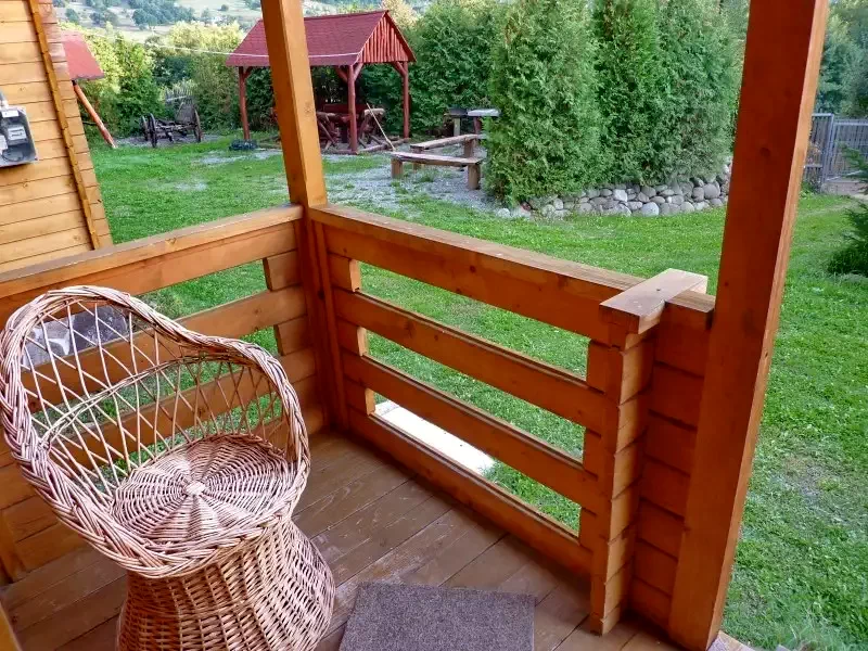 Sub Cetate Cazare | Sat de vacanță (K0720-12) Imaginea poate fi supusă drepturilor de autor. Se recomandă contactarea titularului drepturilor.