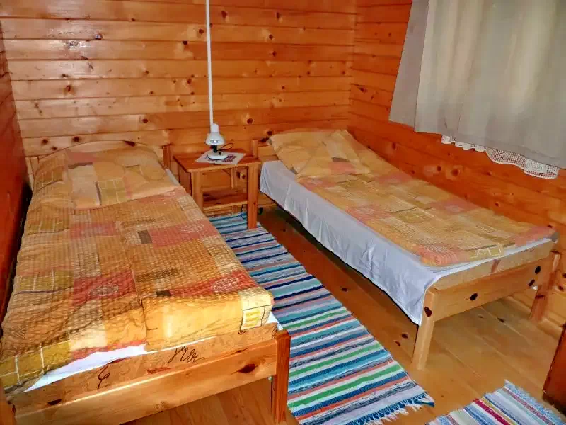 Sub Cetate Cazare | Cabană (K0720-16) Imaginea poate fi supusă drepturilor de autor. Se recomandă contactarea titularului drepturilor. Sub Cetate Cazare | Cabană (K0720-16) Imaginea poate fi supusă drepturilor de autor. Se recomandă contactarea titularului drepturilor.