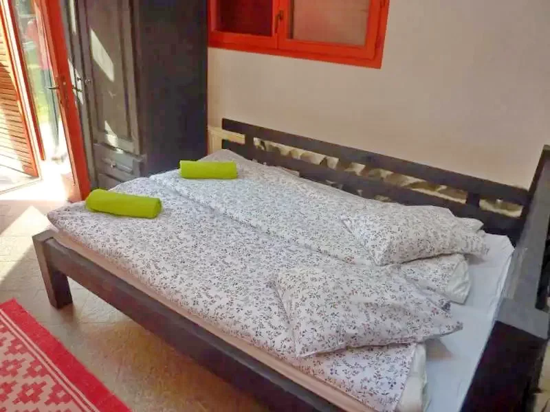 Sub Cetate Cazare | Cabană (K1138-25) Imaginea poate fi supusă drepturilor de autor. Se recomandă contactarea titularului drepturilor. Sub Cetate Cazare | Cabană (K1138-25) Imaginea poate fi supusă drepturilor de autor. Se recomandă contactarea titularului drepturilor.