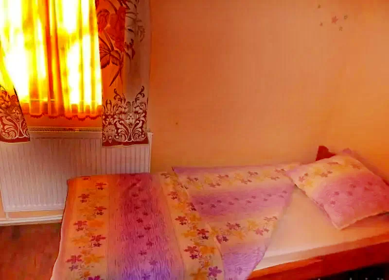 Zeteváralja Szállás | Üdülőfalu (K1139-11) A kép szerzői jogvédelem alatt állhat. Javasolt a kapcsolatfelvétel a jog tulajdonossal.