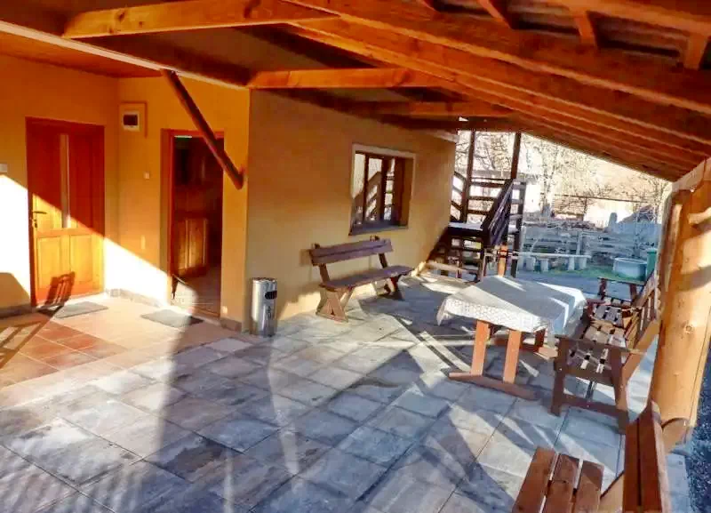 Zeteváralja Szállás | Üdülőfalu (K1139-22) A kép szerzői jogvédelem alatt állhat. Javasolt a kapcsolatfelvétel a jog tulajdonossal.