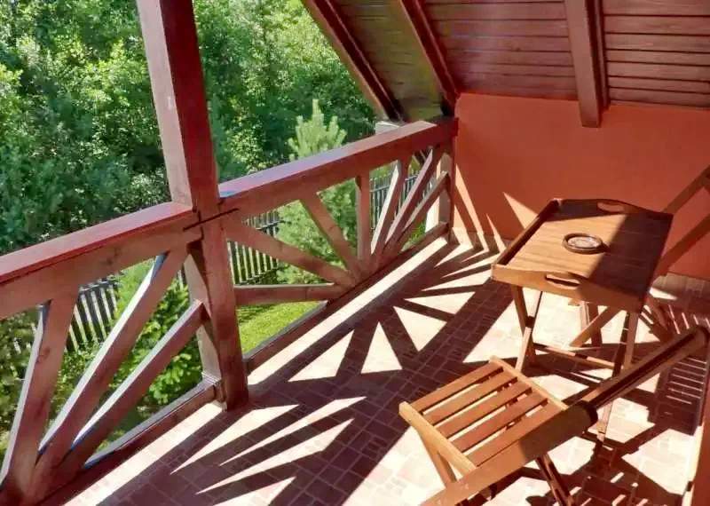 Sub Cetate Cazare | Cabană (K1140-12) Imaginea poate fi supusă drepturilor de autor. Se recomandă contactarea titularului drepturilor. Sub Cetate Cazare | Cabană (K1140-12) Imaginea poate fi supusă drepturilor de autor. Se recomandă contactarea titularului drepturilor.