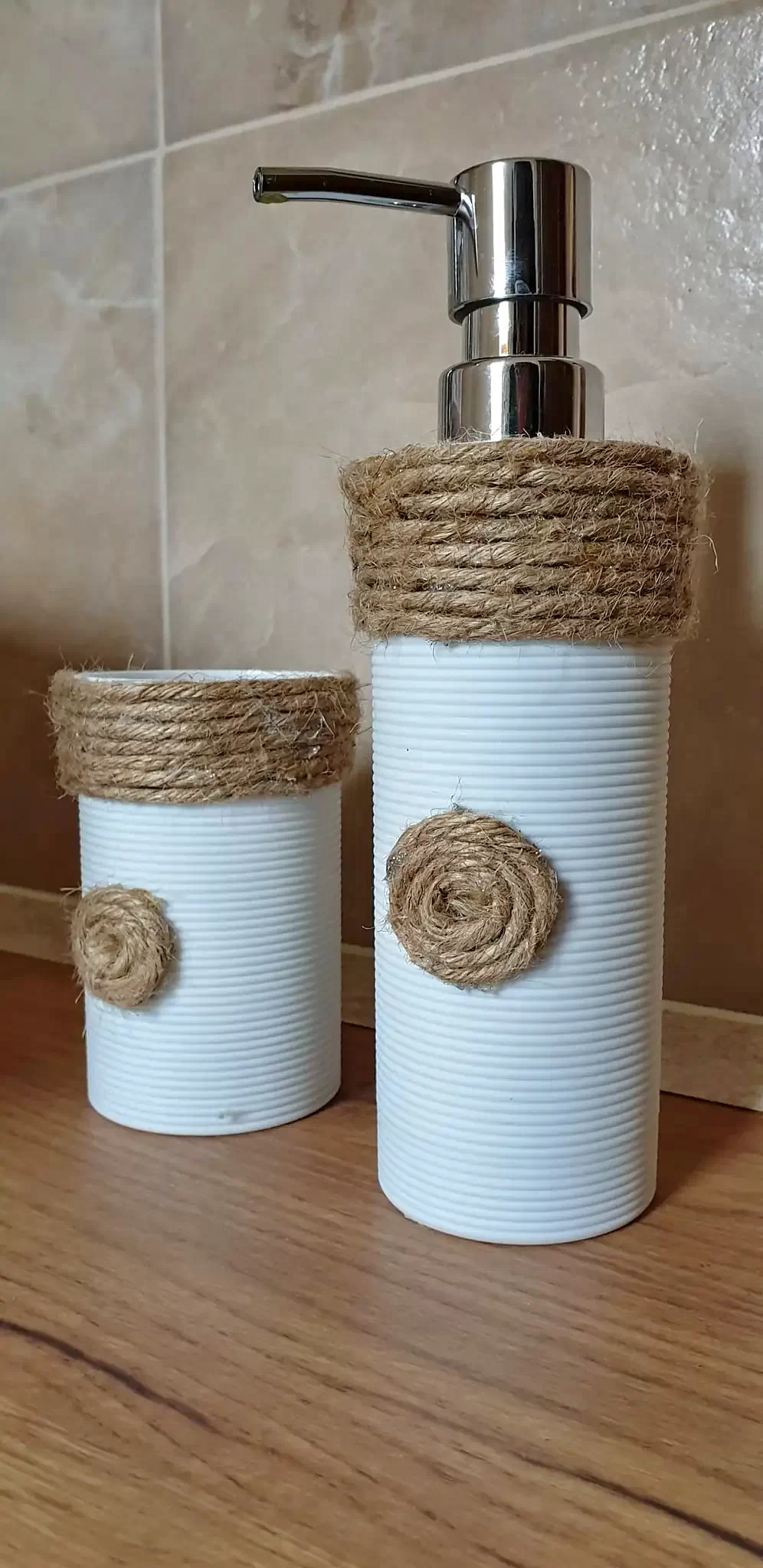 Sub Cetate Cazare | Sat de vacanță (K1390-25) Imaginea poate fi supusă drepturilor de autor. Se recomandă contactarea titularului drepturilor.