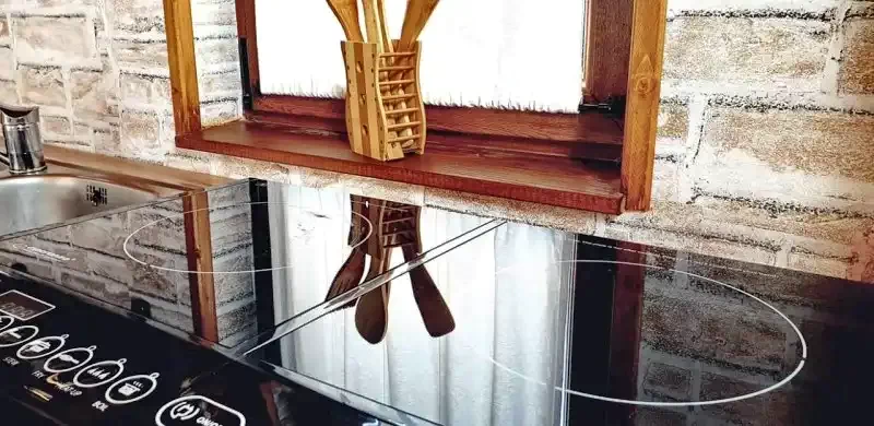 Sub Cetate Cazare | Cabană (K1390-42) Imaginea poate fi supusă drepturilor de autor. Se recomandă contactarea titularului drepturilor. Sub Cetate Cazare | Cabană (K1390-42) Imaginea poate fi supusă drepturilor de autor. Se recomandă contactarea titularului drepturilor.