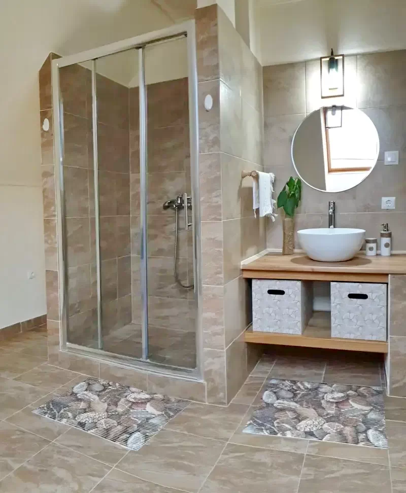 Sub Cetate Cazare | Cabană (K1390-46) Imaginea poate fi supusă drepturilor de autor. Se recomandă contactarea titularului drepturilor. Sub Cetate Cazare | Cabană (K1390-46) Imaginea poate fi supusă drepturilor de autor. Se recomandă contactarea titularului drepturilor.