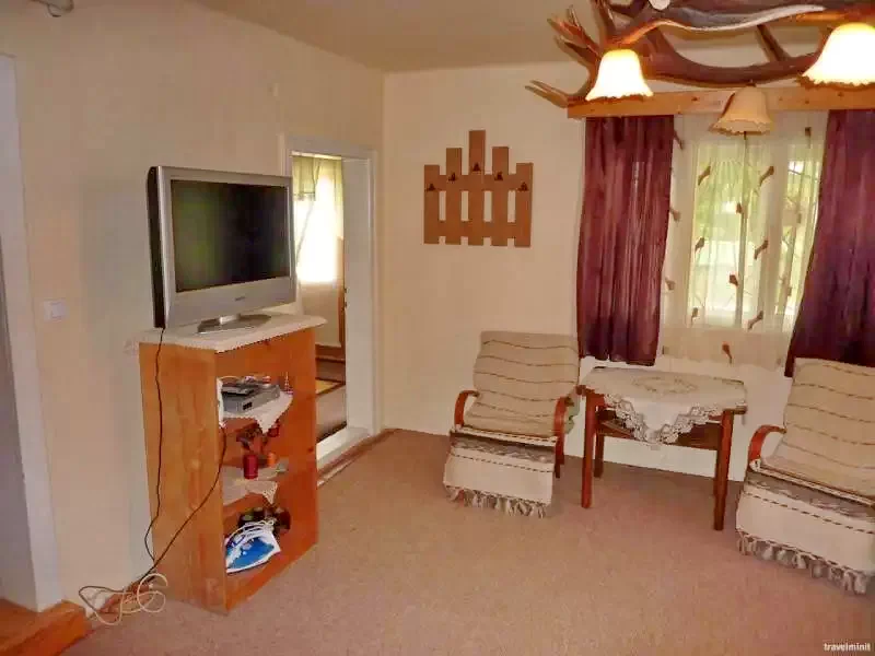 Libán Szállás | Üdülőfalu (K1218-27) A kép szerzői jogvédelem alatt állhat. Javasolt a kapcsolatfelvétel a jog tulajdonossal.