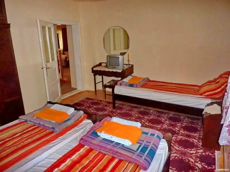 Liban Cazare | Cabană (K1218-32) Imaginea poate fi supusă drepturilor de autor. Se recomandă contactarea titularului drepturilor. Liban Cazare | Cabană (K1218-32) Imaginea poate fi supusă drepturilor de autor. Se recomandă contactarea titularului drepturilor.