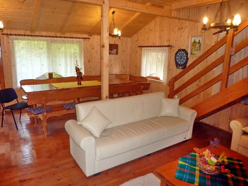 Vărșag Cazare | Sat de vacanță (K0022-2) Imaginea poate fi supusă drepturilor de autor. Se recomandă contactarea titularului drepturilor.