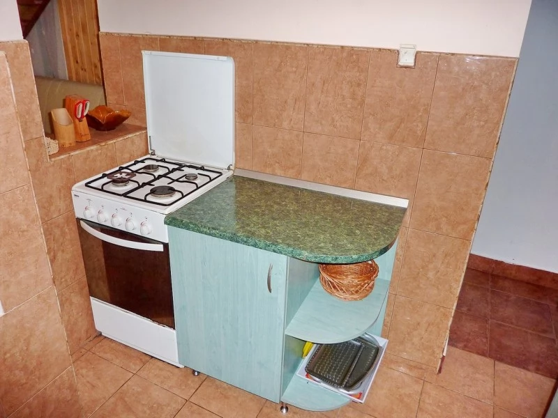 Vărșag Cazare | Sat de vacanță (K0022-23) Imaginea poate fi supusă drepturilor de autor. Se recomandă contactarea titularului drepturilor.