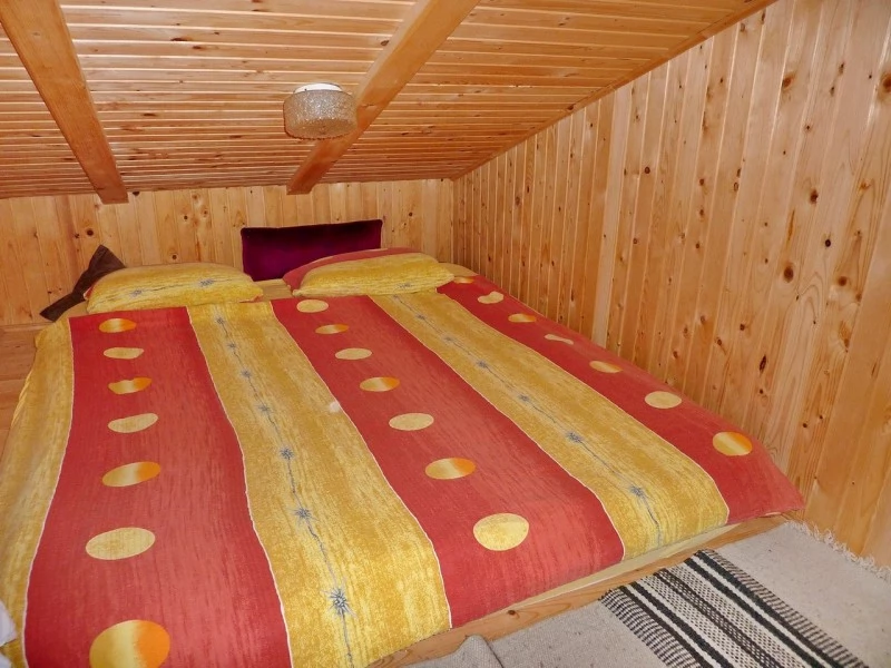 Vărșag Cazare | Cabană (K0022-27) Imaginea poate fi supusă drepturilor de autor. Se recomandă contactarea titularului drepturilor. Vărșag Cazare | Cabană (K0022-27) Imaginea poate fi supusă drepturilor de autor. Se recomandă contactarea titularului drepturilor.