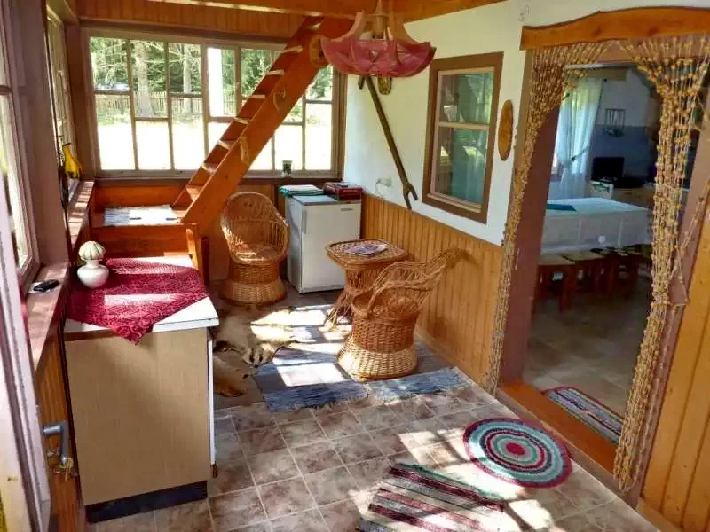 Vărșag Cazare | Cabană (K0518-5) Imaginea poate fi supusă drepturilor de autor. Se recomandă contactarea titularului drepturilor.