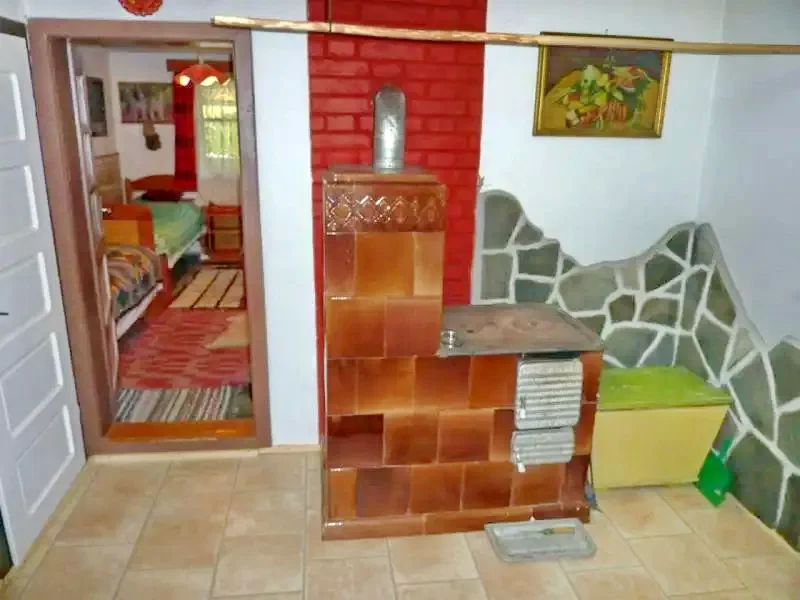 Vărșag Cazare | Sat de vacanță (K0518-6) Imaginea poate fi supusă drepturilor de autor. Se recomandă contactarea titularului drepturilor.