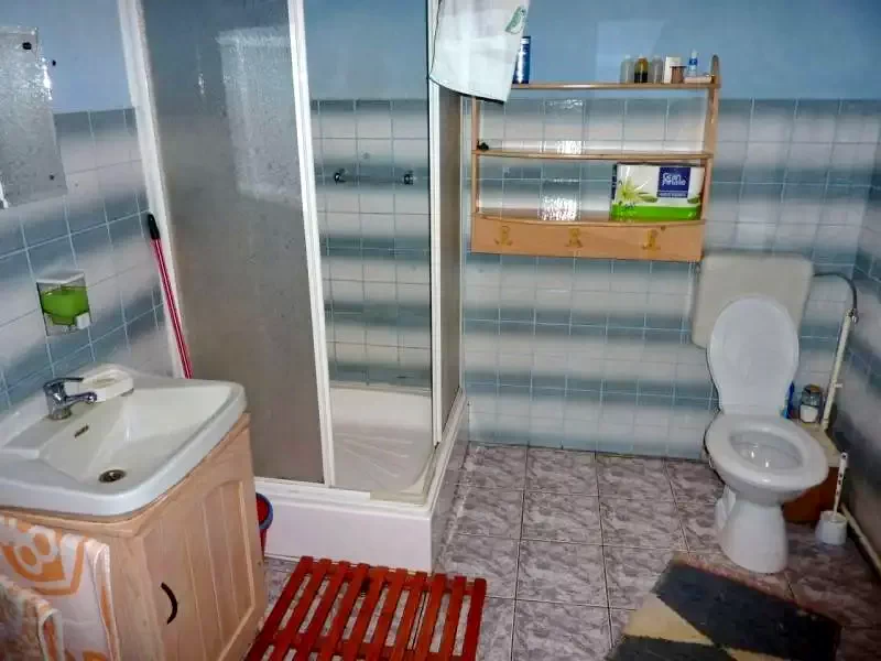 Vărșag Cazare | Sat de vacanță (K0518-11) Imaginea poate fi supusă drepturilor de autor. Se recomandă contactarea titularului drepturilor.