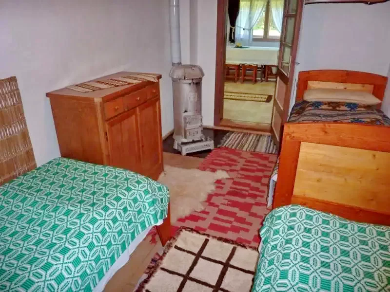 Vărșag Cazare | Sat de vacanță (K0518-12) Imaginea poate fi supusă drepturilor de autor. Se recomandă contactarea titularului drepturilor.