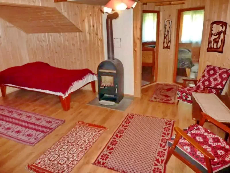 Vărșag Cazare | Sat de vacanță (K0518-19) Imaginea poate fi supusă drepturilor de autor. Se recomandă contactarea titularului drepturilor.