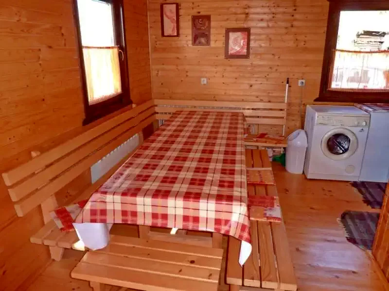 Székelyvarság Szállás | Motel (K0545-14) A kép szerzői jogvédelem alatt állhat. Javasolt a kapcsolatfelvétel a jog tulajdonossal.