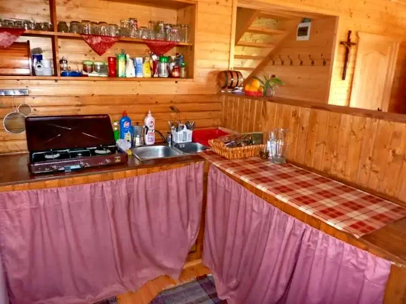 Vărșag Cazare | Motel (K0545-16) Imaginea poate fi supusă drepturilor de autor. Se recomandă contactarea titularului drepturilor.