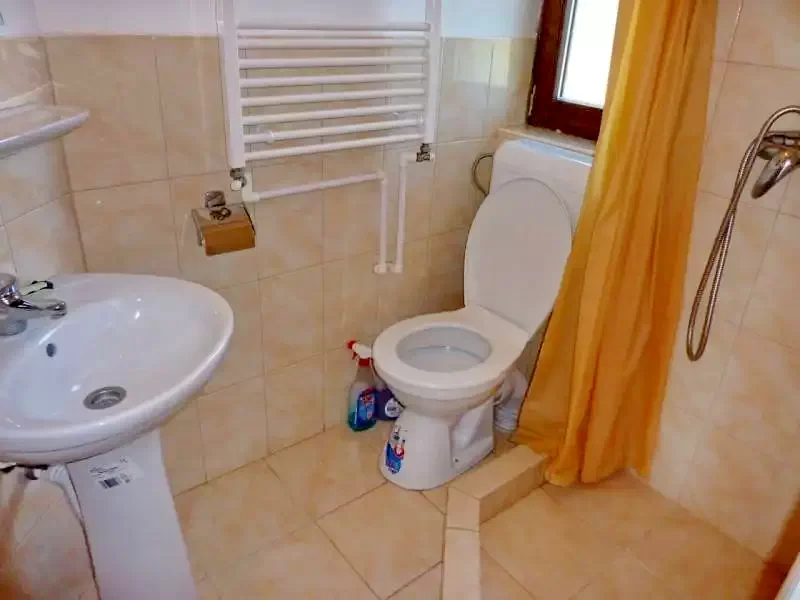 Székelyvarság Szállás | Motel (K0545-20) A kép szerzői jogvédelem alatt állhat. Javasolt a kapcsolatfelvétel a jog tulajdonossal.