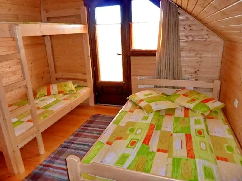 Székelyvarság Szállás | Panzió (K0545-26) A kép szerzői jogvédelem alatt állhat. Javasolt a kapcsolatfelvétel a jog tulajdonossal. Székelyvarság Szállás | Panzió (K0545-26) A kép szerzői jogvédelem alatt állhat. Javasolt a kapcsolatfelvétel a jog tulajdonossal.