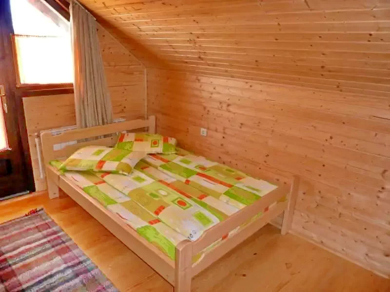 Székelyvarság Szállás | Motel (K0545-27) A kép szerzői jogvédelem alatt állhat. Javasolt a kapcsolatfelvétel a jog tulajdonossal.