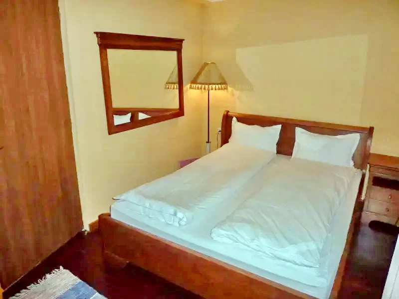 Izvoare Cazare | Sat de vacanță (K0281-28) Imaginea poate fi supusă drepturilor de autor. Se recomandă contactarea titularului drepturilor.