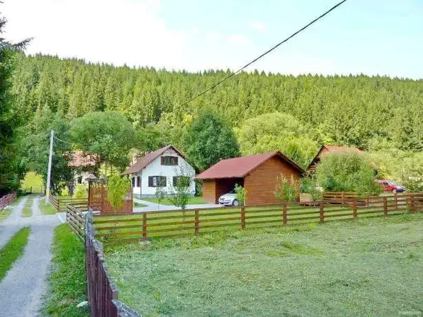 Ivó Szállás | Üdülőfalu (K0386-29) A kép szerzői jogvédelem alatt állhat. Javasolt a kapcsolatfelvétel a jog tulajdonossal.