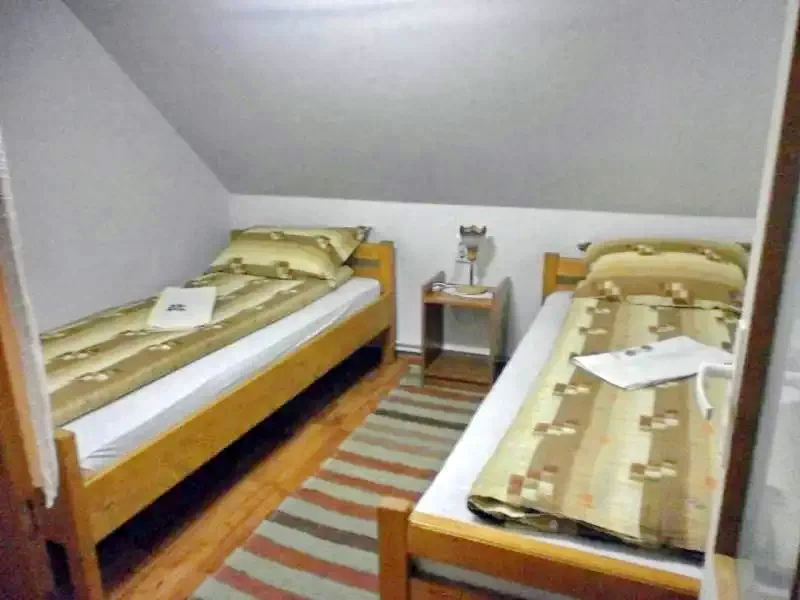 Mugeni Cazare | Hotel**** (K0159-22) Imaginea poate fi supusă drepturilor de autor. Se recomandă contactarea titularului drepturilor.