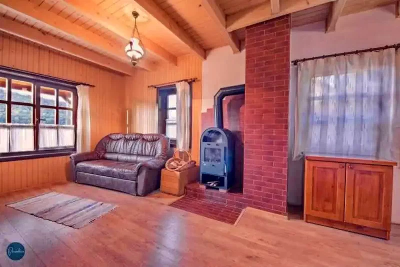 Izvoare Cazare | Bungalow (K0403-5) Imaginea poate fi supusă drepturilor de autor. Se recomandă contactarea titularului drepturilor.